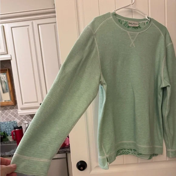 NWOT Men’s Long Sleeve Reversible Tommy Bahama Pullover - Picture 3 of 13